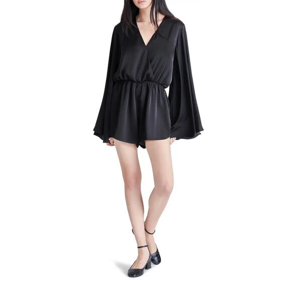 STEVE MADDEN Farrah Long Sleeve Charmeuse Romper Women's Size XL